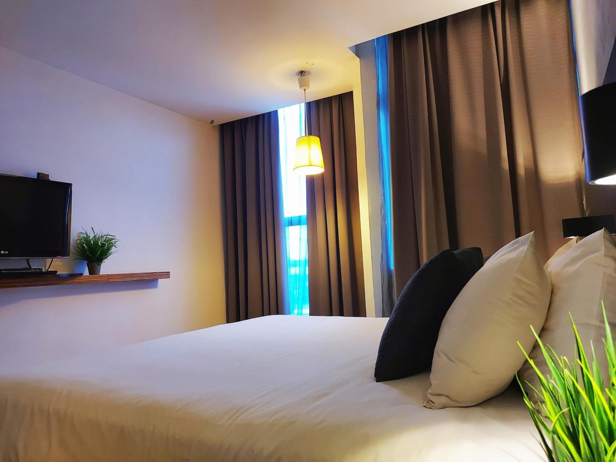 The Leverage Lite - Kuala Kedah Hotel 2*